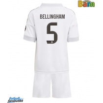Real Madrid Jude Bellingham #5 Hjemmedraktsett Barn 2025-26 Kortermet (+ Korte bukser)